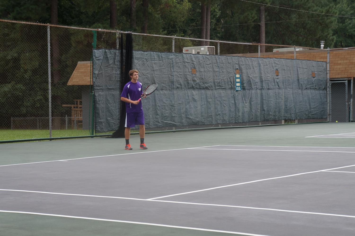 EHS Tennis Cats earn victory over Arkansas High