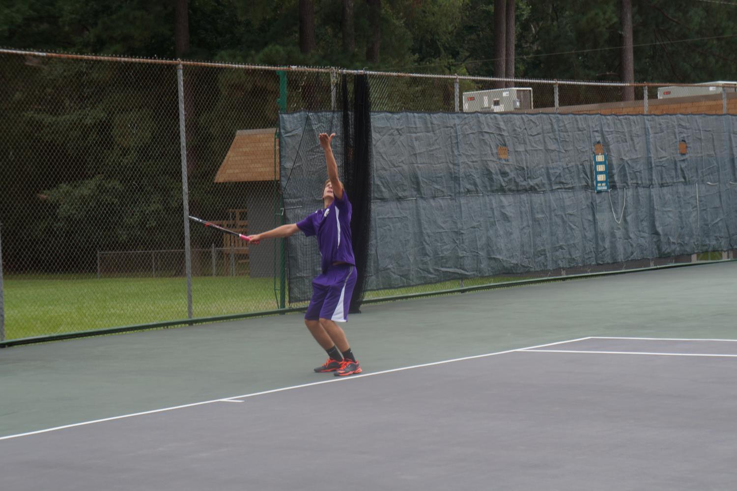 EHS Tennis Cats earn victory over Arkansas High