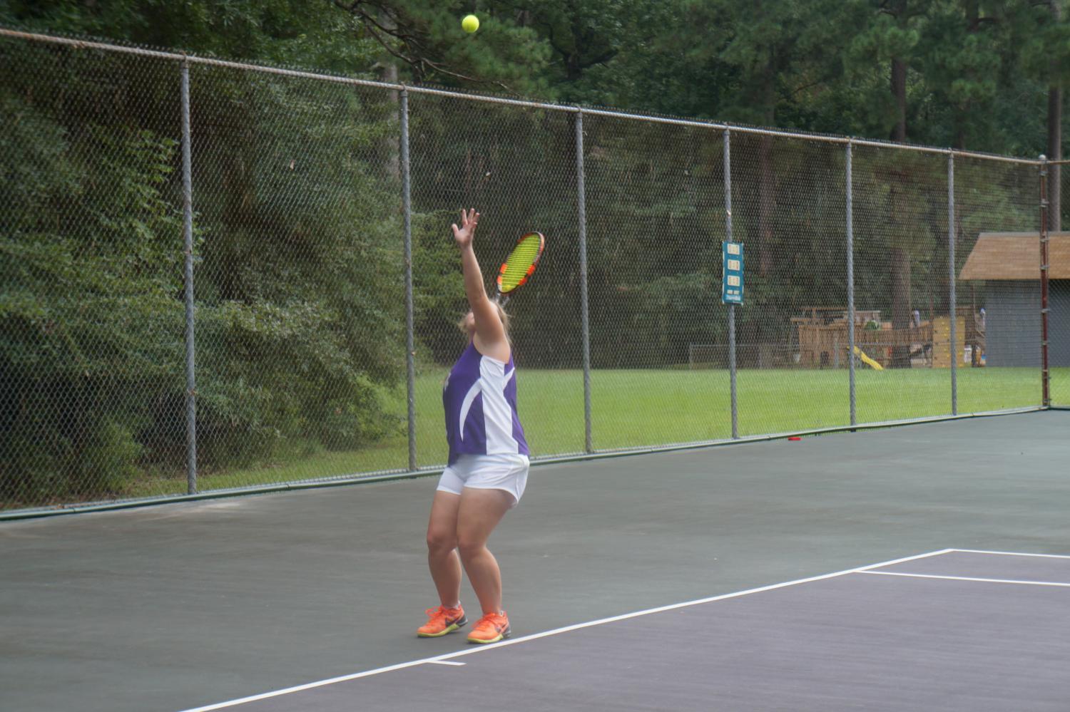 EHS Tennis Cats earn victory over Arkansas High