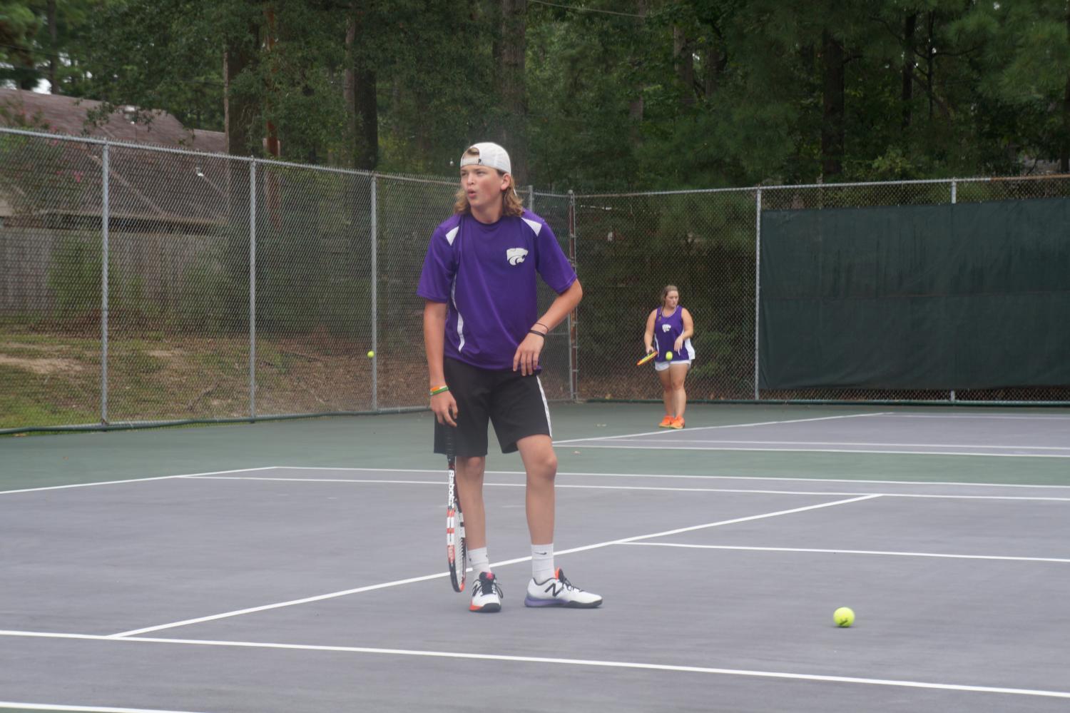 EHS Tennis Cats earn victory over Arkansas High