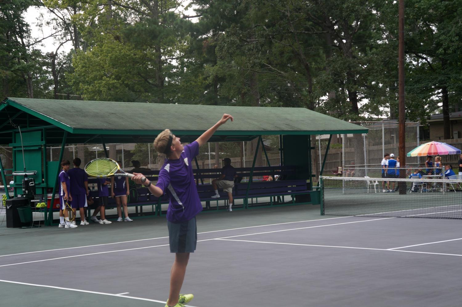 EHS Tennis Cats earn victory over Arkansas High