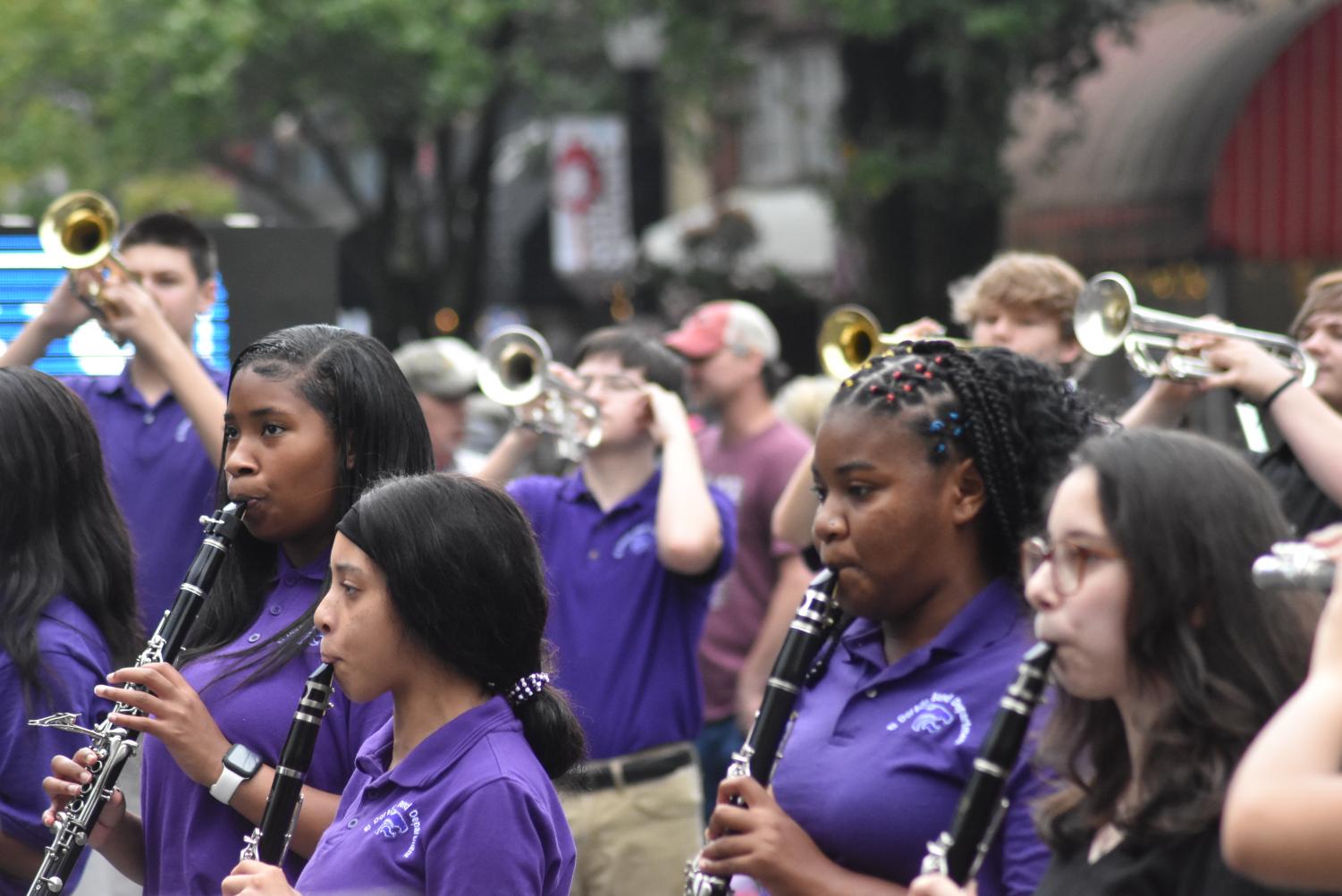 EHS Performance Groups Blow the Town Away At Music Fest 2021